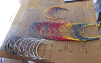 Don de visières de protection par Shields